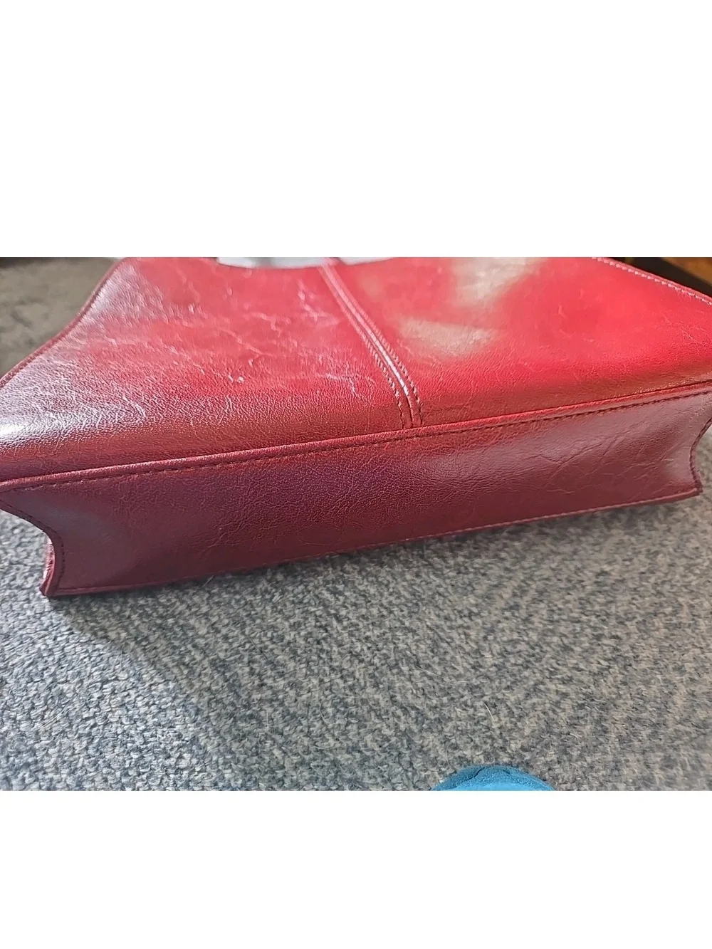 Liz Claiborne Burgundy Shoulder Bag with Gold Hardware